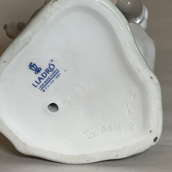 Rare Lladro Black Legacy Collection: #5836 "Sharing Sweets" Figurine, Girl, Dog - Picture 12 of 14